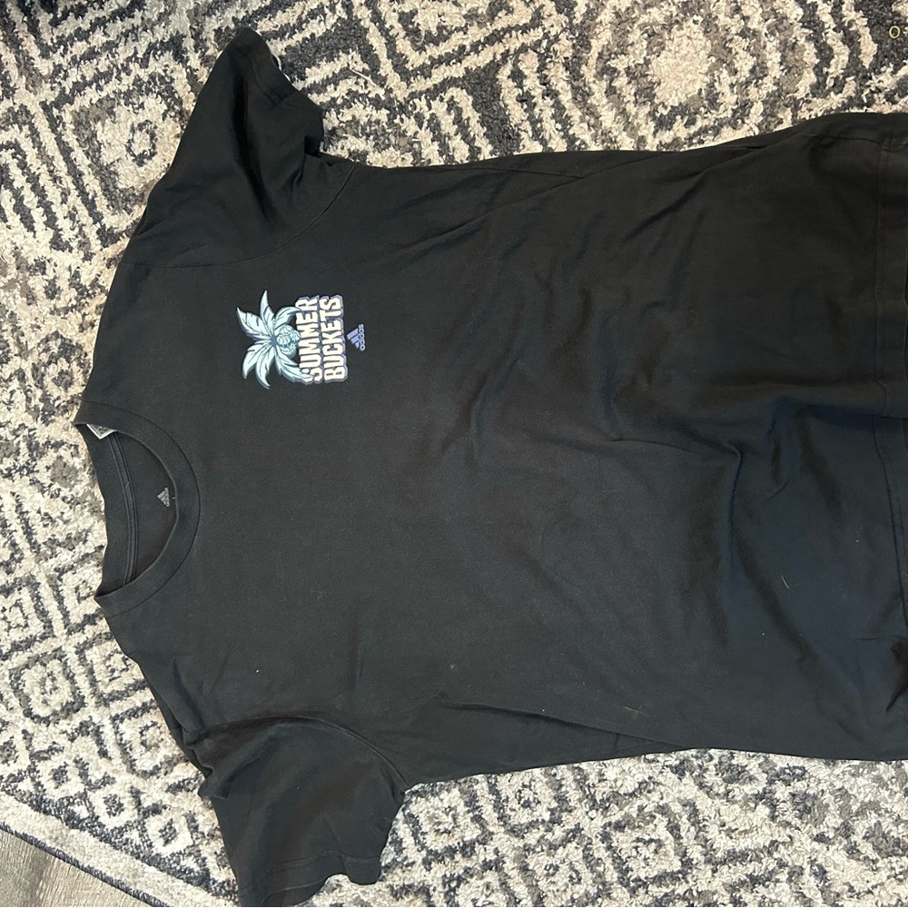 ADIDAS SUMMER BUCKETS TEE